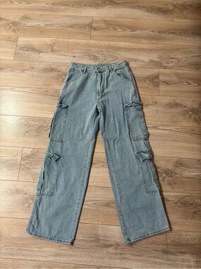 Light Wash Baggy Wide Leg Cargo Jeans Size M